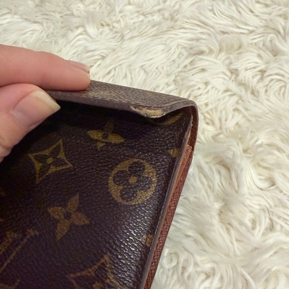 Louis Vuitton Sarah wallet - Picture 9 of 16